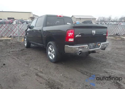 2018 Ram 1500 Big Horn 4X4 5'7 Box from USA, damaged, VIN 1C6RR7LT6JS243109